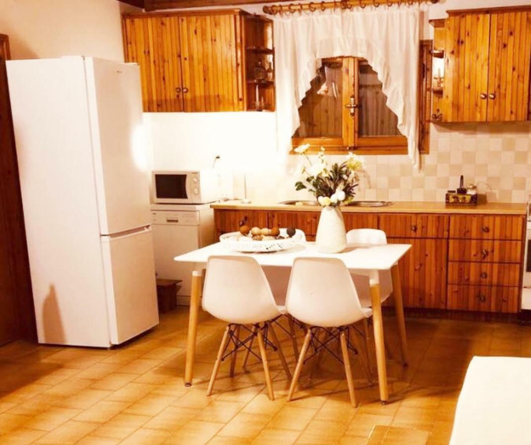 Вилла Seaside House Филиатра Экстерьер фото